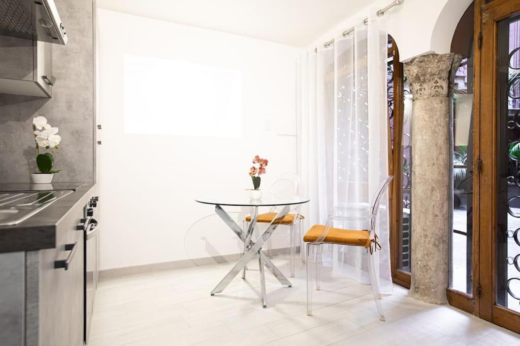Memorable Jacuzzi Suite Navona - Top Collection ローマ エクステリア 写真