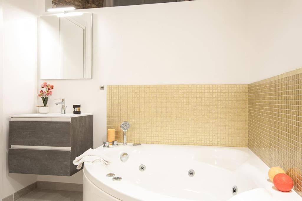 Memorable Jacuzzi Suite Navona - Top Collection ローマ エクステリア 写真